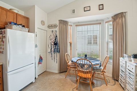 Tiny photo for 13120 Birmingham Court, Beach Park, IL 60083 (MLS # 12559335)