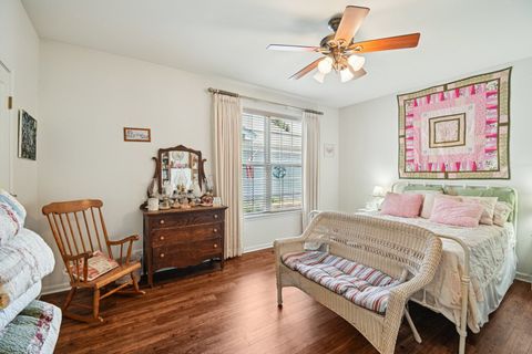 Tiny photo for 13120 Birmingham Court, Beach Park, IL 60083 (MLS # 12559335)