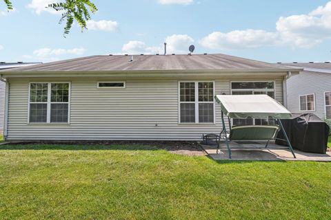 Tiny photo for 13120 Birmingham Court, Beach Park, IL 60083 (MLS # 12559335)