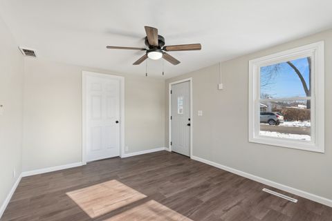 Tiny photo for 189 N La Salle Avenue, Bradley, IL 60915 (MLS # 12559623)