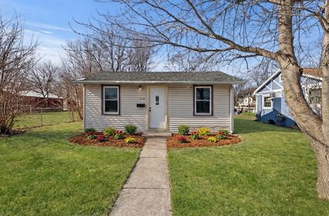 Tiny photo for 189 N La Salle Avenue, Bradley, IL 60915 (MLS # 12559623)