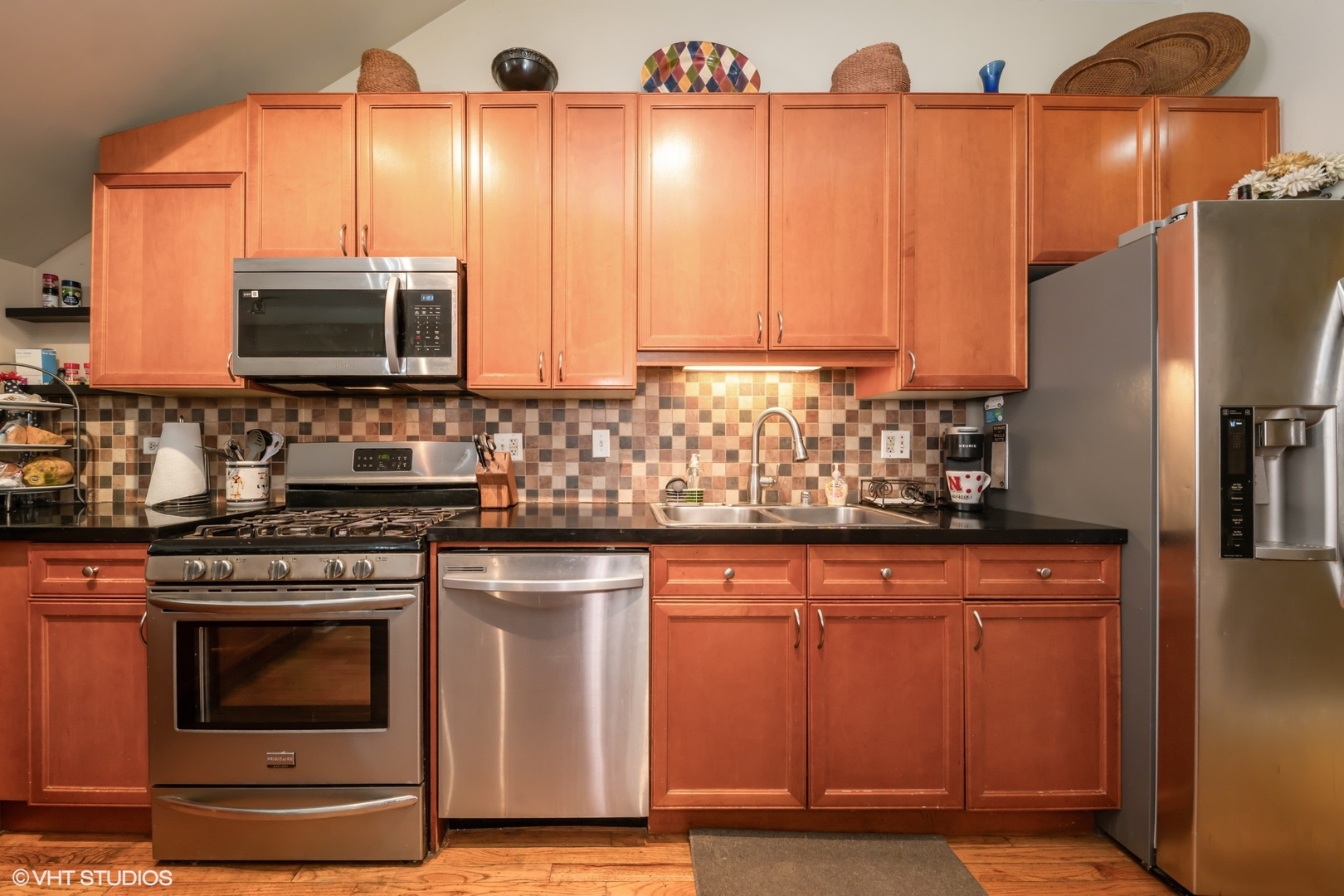 324 N Jefferson Street 107