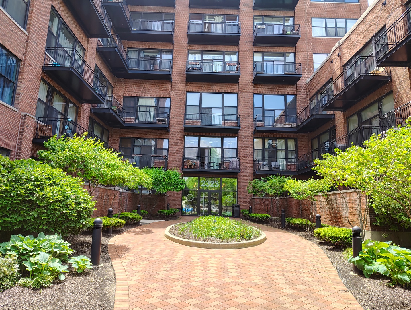 2323 W Pershing Road 336