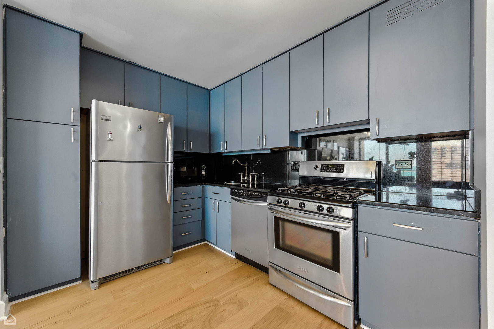 2800 N Lake Shore Drive 3215
