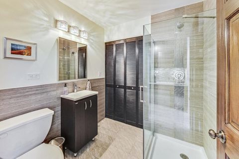 Tiny photo for 705 N County Line Road, Hinsdale, IL 60521 (MLS # 12628083)