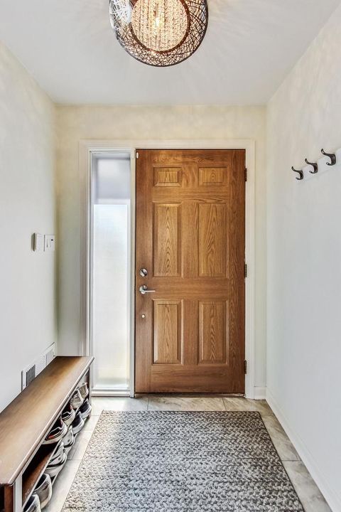 Tiny photo for 705 N County Line Road, Hinsdale, IL 60521 (MLS # 12628083)