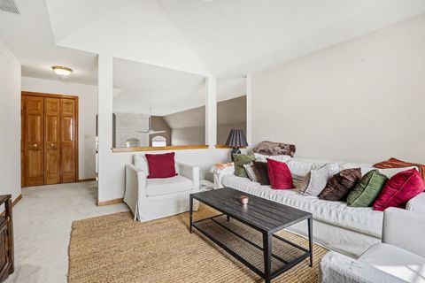 Tiny photo for 2598 Chasewood Court, Aurora, IL 60502 (MLS # 12610042)