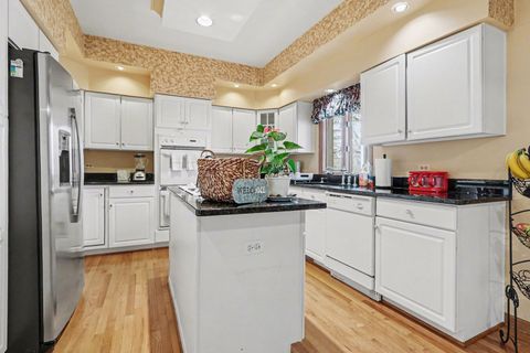 Tiny photo for 2598 Chasewood Court, Aurora, IL 60502 (MLS # 12610042)