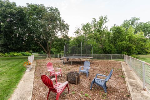 Tiny photo for 208 Brookdale Lane, Palatine, IL 60067 (MLS # 12450306)