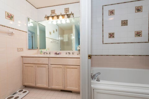 Tiny photo for 3252 Victoria Lane, Waukegan, IL 60087 (MLS # 12754628)