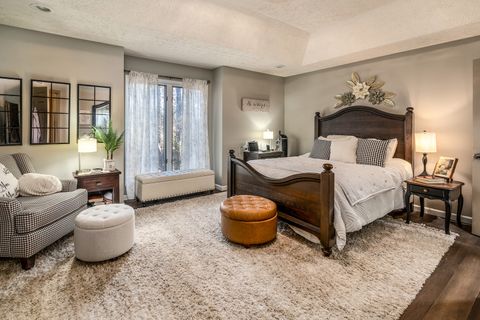 Tiny photo for 2004 Northwoods Place, Mt Vernon, IL 62864 (MLS # 12564122)