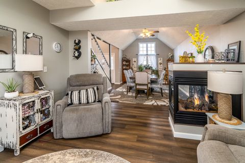 Tiny photo for 2004 Northwoods Place, Mt Vernon, IL 62864 (MLS # 12564122)