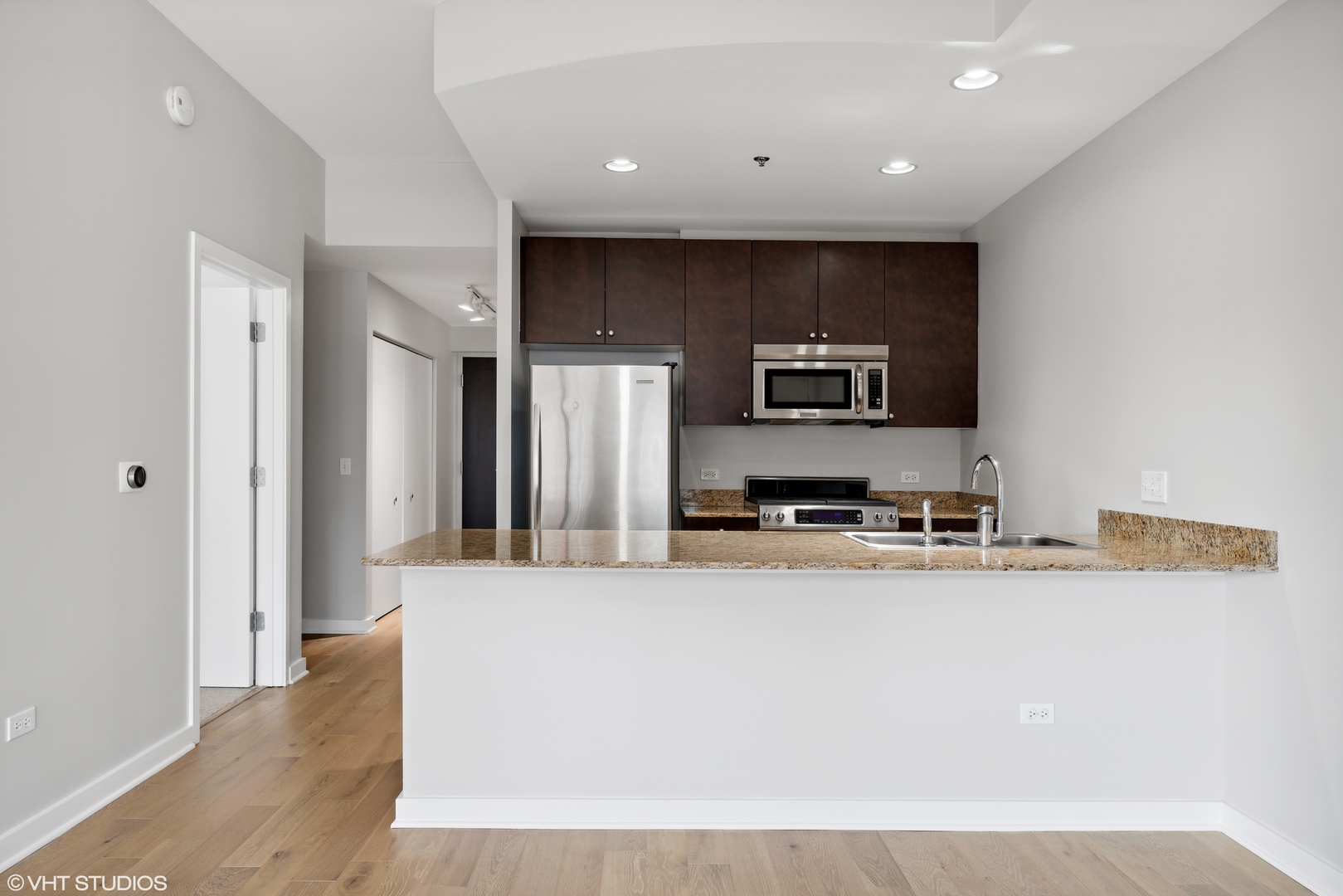 303 W Ohio Street 1505
