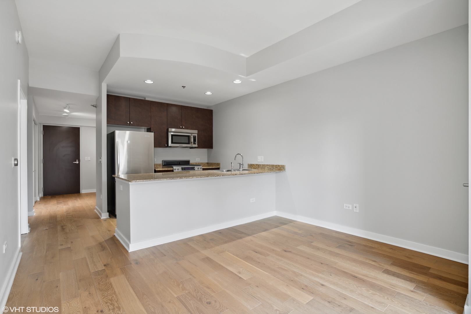 303 W Ohio Street 1505