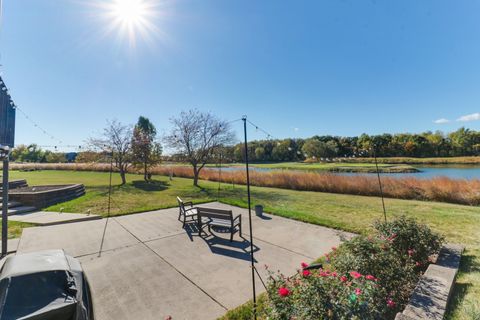 Tiny photo for 3 Pebblebrook Court, Bloomington, IL 61705 (MLS # 12494400)
