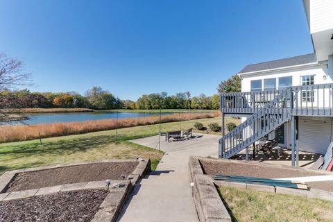 Tiny photo for 3 Pebblebrook Court, Bloomington, IL 61705 (MLS # 12494400)