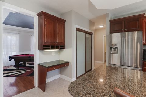 Tiny photo for 3 Pebblebrook Court, Bloomington, IL 61705 (MLS # 12494400)