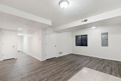 Tiny photo for 409 11th Ave A Court, Silvis, IL 61282 (MLS # 12576708)