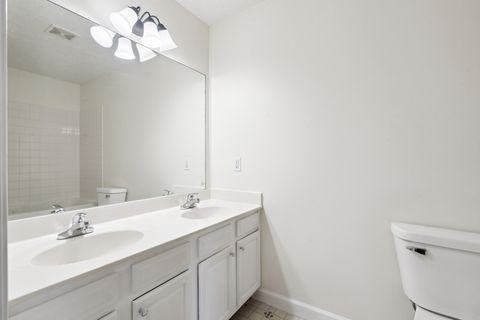 Tiny photo for 409 11th Ave A Court, Silvis, IL 61282 (MLS # 12576708)