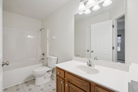 Tiny photo for 409 11th Ave A Court, Silvis, IL 61282 (MLS # 12576708)