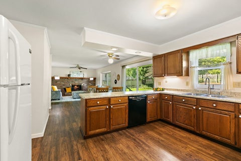 Tiny photo for 5 Cari Court, DeKalb, IL 60115 (MLS # 12776015)