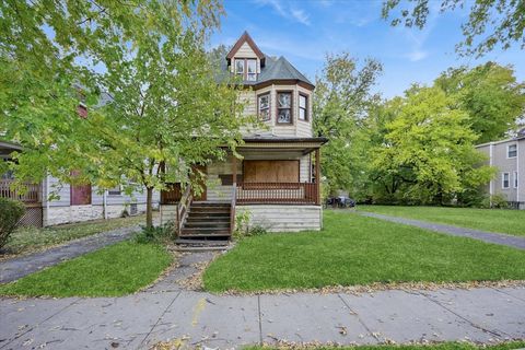 7859 S Eggleston Avenue Chicago IL 60620