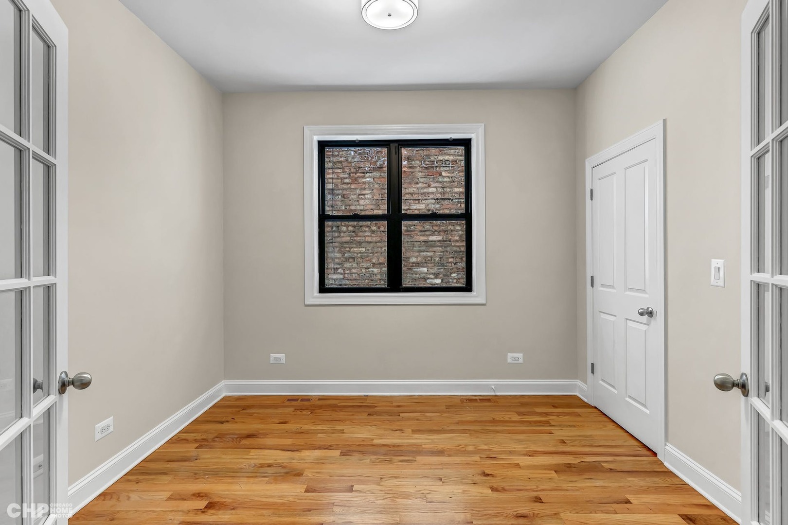 2617 W EVERGREEN Avenue 1E