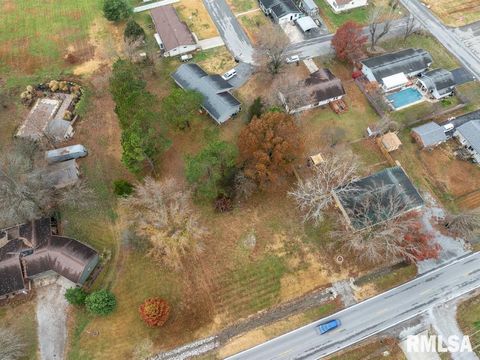 Tiny photo for 910 FAIRLANE Drive, Marion, IL 62959 (MLS # QC4268748)