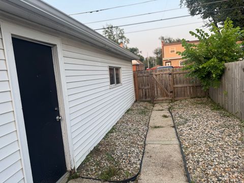 Tiny photo for 1567 Kenilworth Drive, Calumet City, IL 60409 (MLS # 12521417)