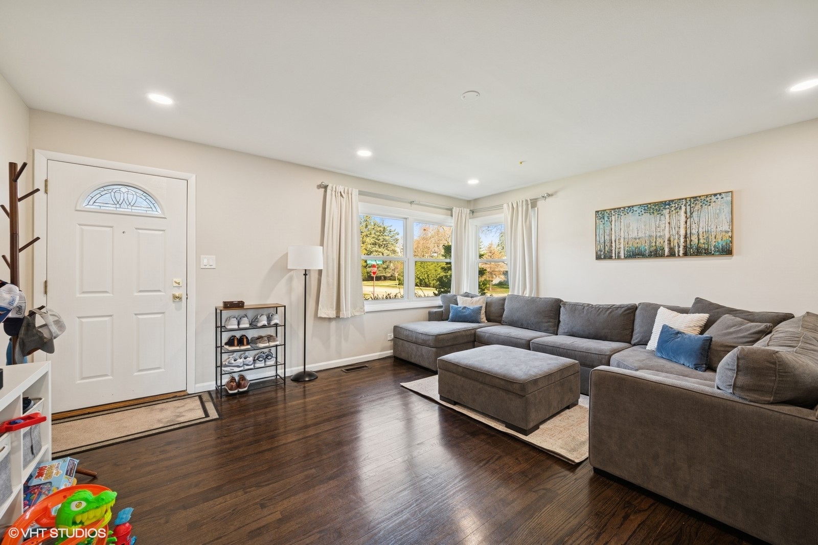 719 N Prospect Manor Avenue