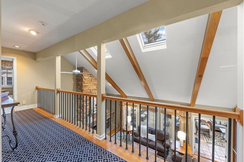 Tiny photo for 646 Highview Avenue, Glen Ellyn, IL 60137 (MLS # 12599612)