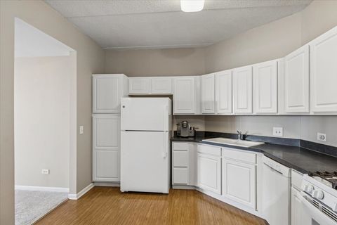 Tiny photo for 3100 Town Square Drive #308, Rolling Meadows, IL 60008 (MLS # 12577122)