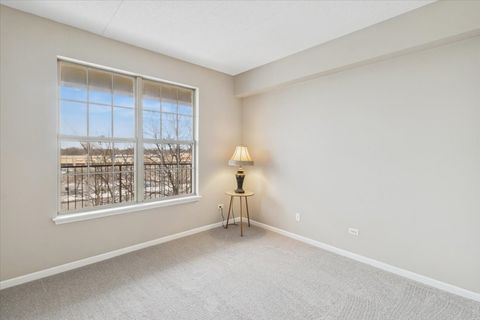 Tiny photo for 3100 Town Square Drive #308, Rolling Meadows, IL 60008 (MLS # 12577122)