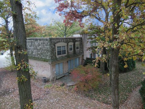 A home in Oak Brook