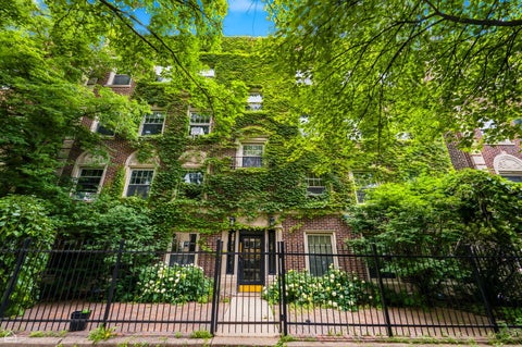 Photo of 6121 N Hoyne Avenue #3S, Chicago, IL 60659 (MLS # 12745195)