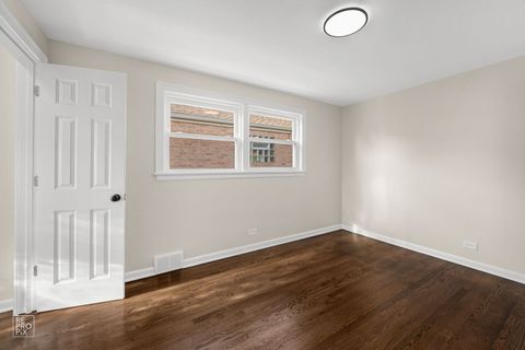 Tiny photo for 4733 S Kenneth Avenue, Chicago, IL 60632 (MLS # 12457313)