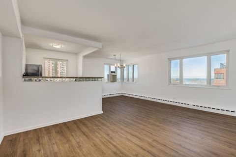 Tiny photo for Chicago, IL 60613 (MLS # 12540351)