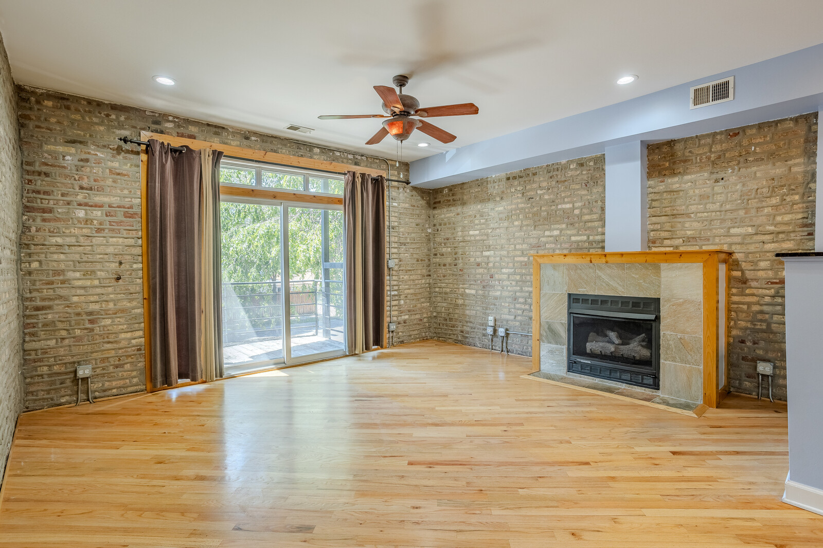 3100 W Addison Street 1A