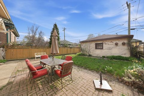 Tiny photo for 3032 Wisconsin Avenue, Berwyn, IL 60402 (MLS # 12620210)