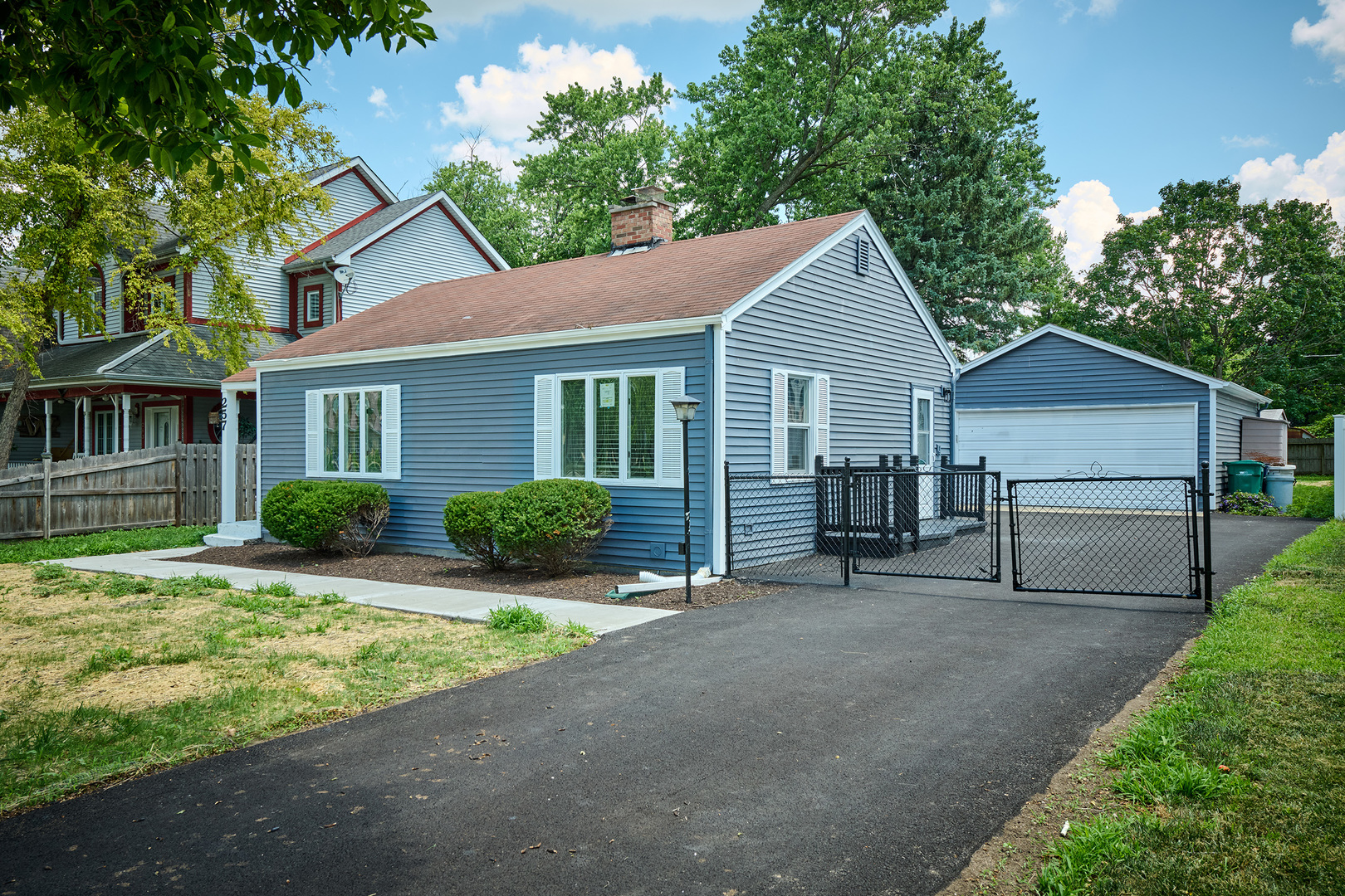 257 N Grace Street