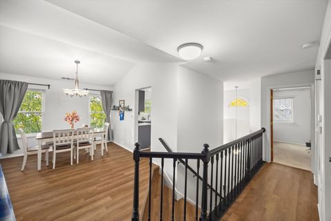 Tiny photo for 1968 Quaker Hollow Lane, Streamwood, IL 60107 (MLS # 12496877)