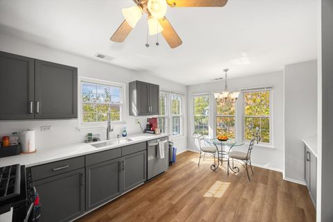 Tiny photo for 1968 Quaker Hollow Lane, Streamwood, IL 60107 (MLS # 12496877)