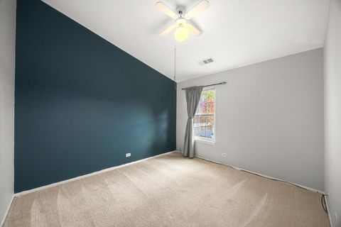 Tiny photo for 1968 Quaker Hollow Lane, Streamwood, IL 60107 (MLS # 12496877)