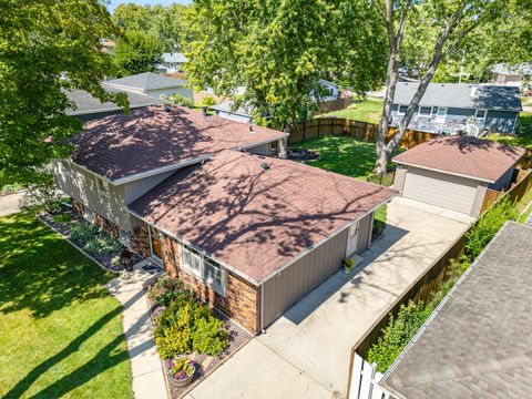 Tiny photo for 2009 Westfield Road, Joliet, IL 60435 (MLS # 12462140)