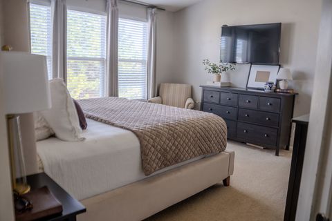 Tiny photo for 250 Tiger Street, Bolingbrook, IL 60490 (MLS # 12603000)