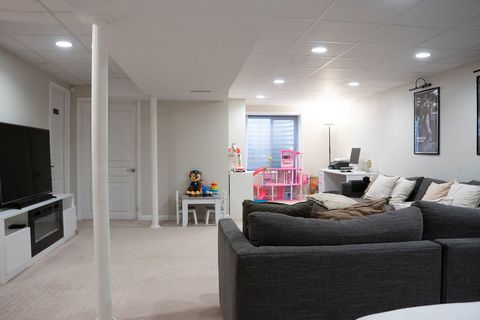 Tiny photo for 250 Tiger Street, Bolingbrook, IL 60490 (MLS # 12603000)