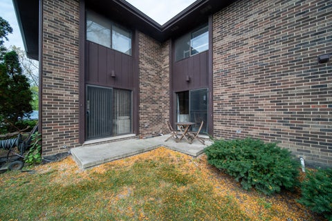 Tiny photo for 15804 Laramie Avenue #5, Oak Forest, IL 60452 (MLS # 12783634)