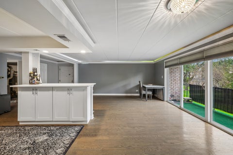 Tiny photo for 10360 Parkside Avenue #2B, Oak Lawn, IL 60453 (MLS # 12769451)
