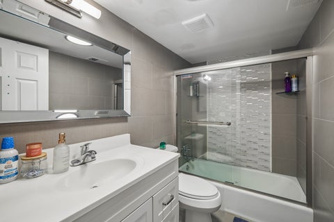 Tiny photo for 10360 Parkside Avenue #2B, Oak Lawn, IL 60453 (MLS # 12769451)