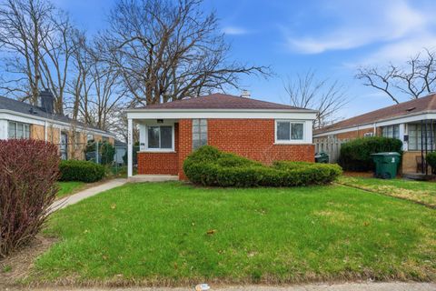 Tiny photo for 14409 Minerva Avenue, Dolton, IL 60419 (MLS # 12607111)